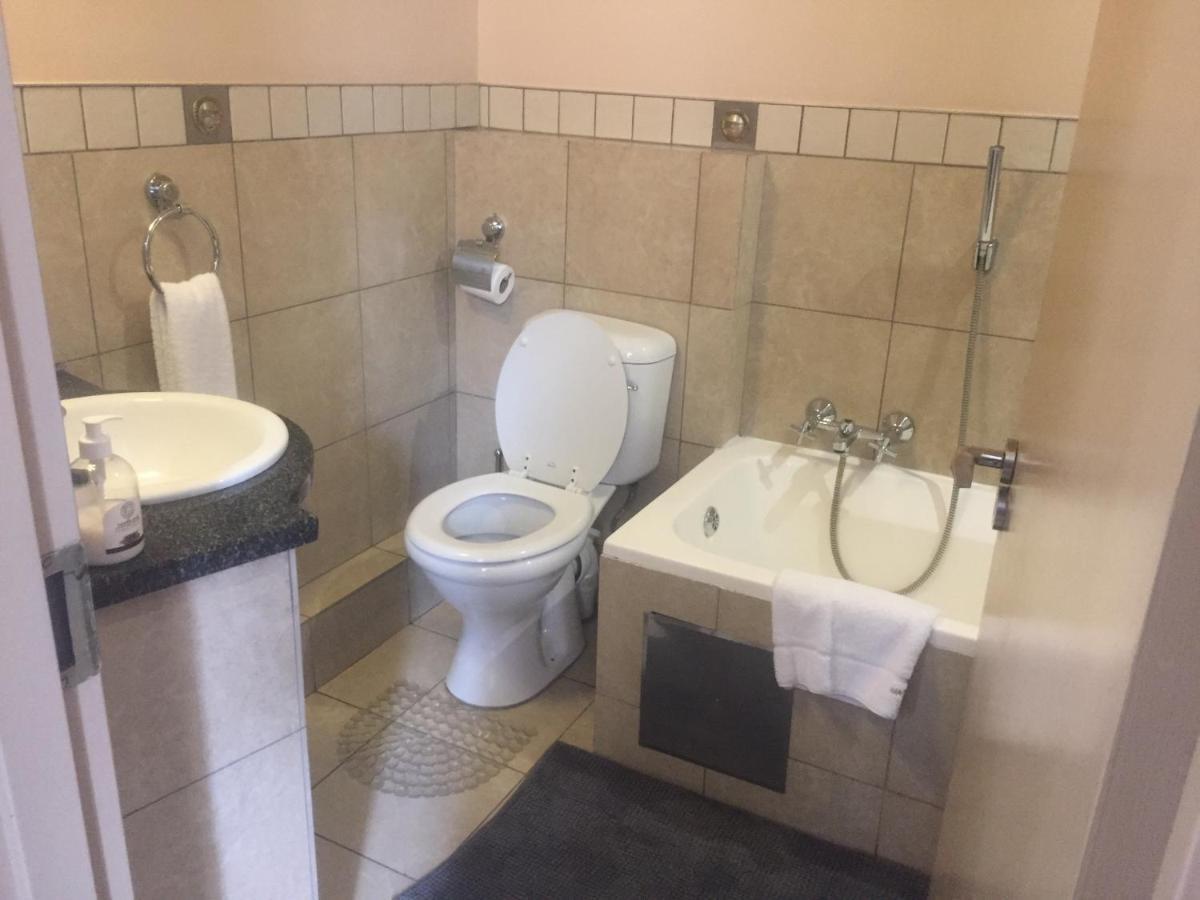 Mabungubwe Hotel Apartments - Home Away From Home Johannesburg Luaran gambar