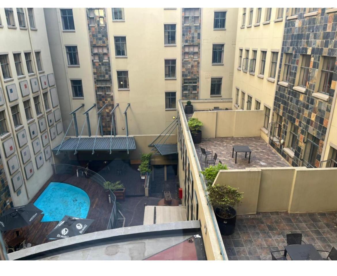 Mabungubwe Hotel Apartments - Home Away From Home Johannesburg Luaran gambar